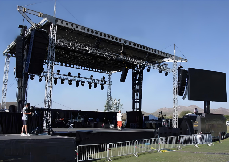 Outdoor music festival on-site truss